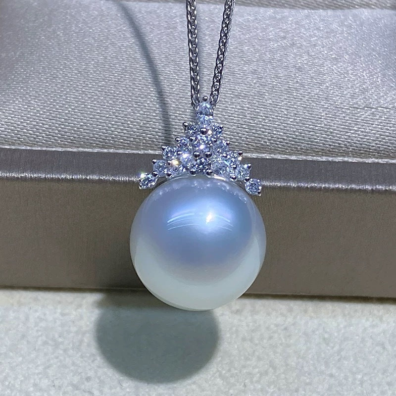 Natural Freshwater Pearl Pendant